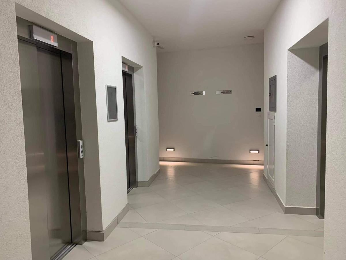 Apartment Soho City Бар Екстериор снимка